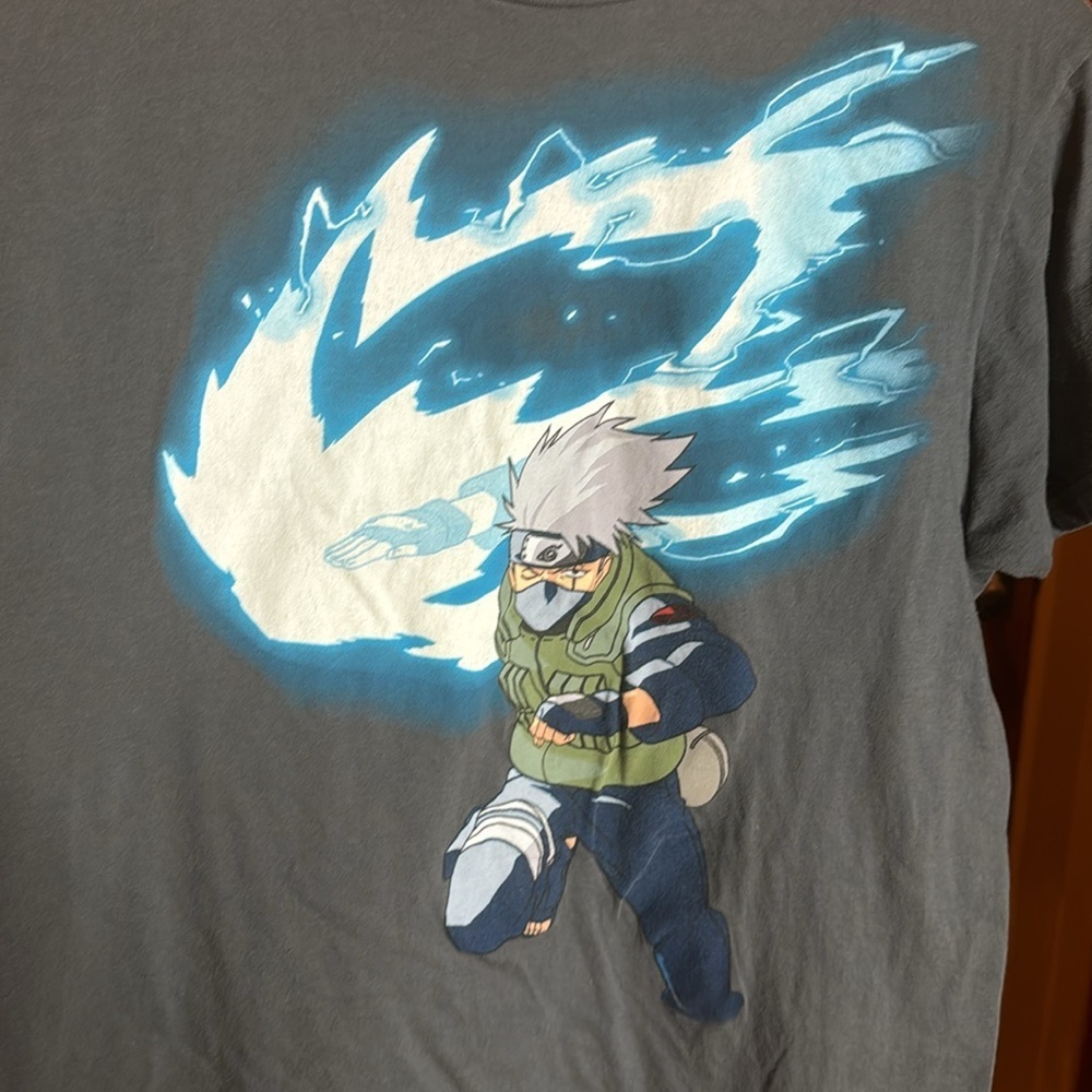 Vintage 2002 Naruto Shippuden Gaara Anime Shonen Jump Graphic Tee Size Medium - Picture 2 of 5